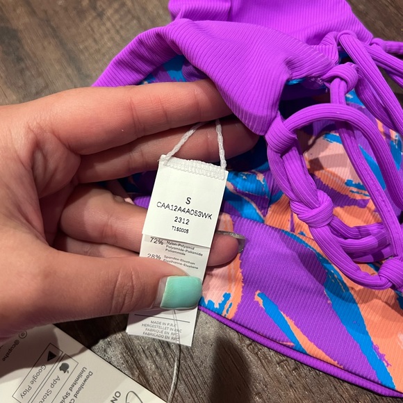 CUPSHE reversible lace up bikini set - Picture 4 of 7